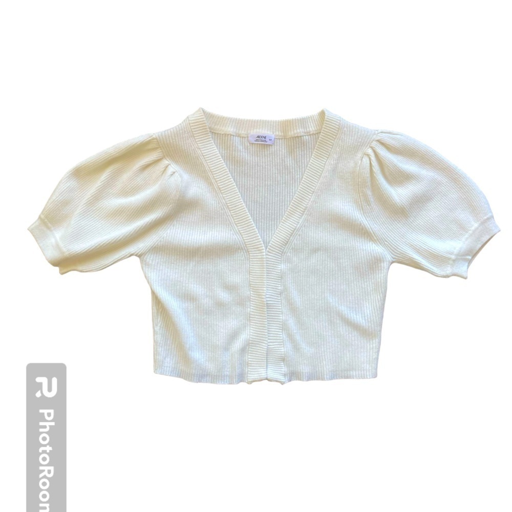 Ardene Cream Cropped Cardigan Sweater Size Small